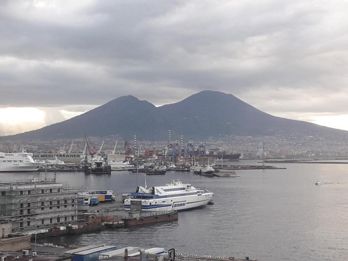 Apartamento Molo 33 Napoli Exterior foto